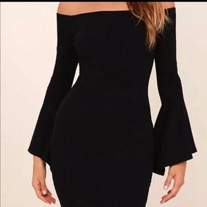 Lulu’s Black dress